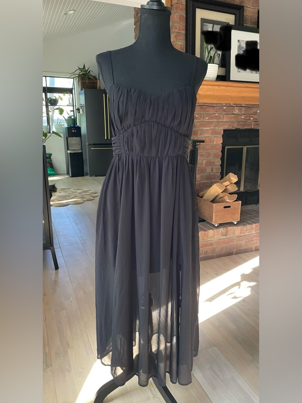 Abercrombie & Fitch Black Sleeveless Ruched Chiffon Midi Dress Size Medium